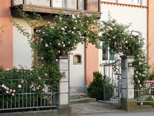 Dorfschaenke Deggendorf Hotel & Apartmenthaus Luaran gambar
