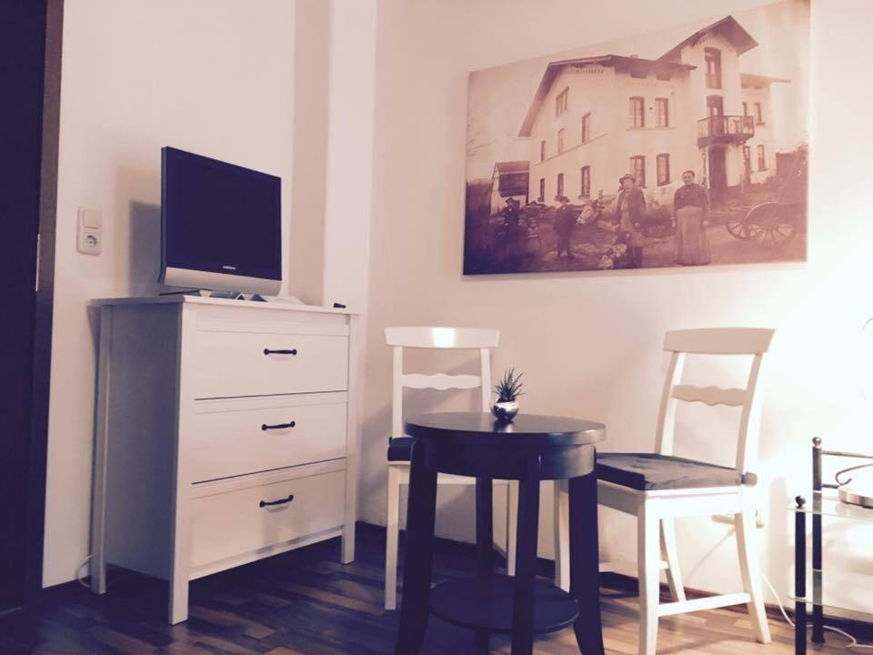 Dorfschaenke Deggendorf Hotel & Apartmenthaus & Biergarten, E-Bike-Verleih Kostenlos Luaran gambar